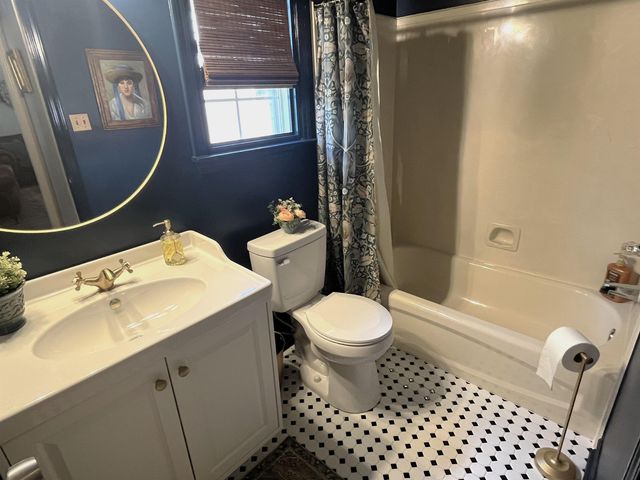 3052 LONG BRIDGE CV, Lakeland, TN 38002