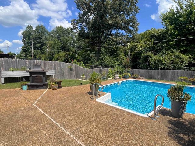 3052 LONG BRIDGE CV, Lakeland, TN 38002