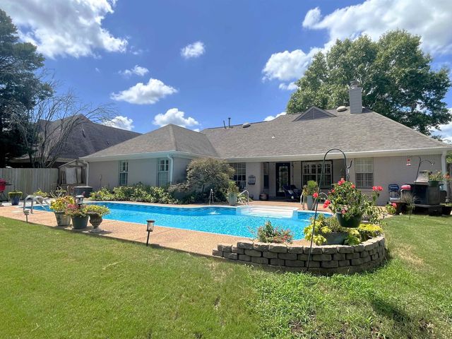 3052 LONG BRIDGE CV, Lakeland, TN 38002