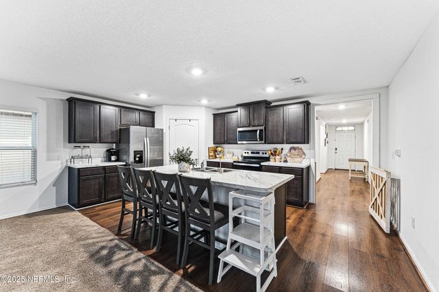 2513 BEACHVIEW Drive, Jacksonville, FL 32218