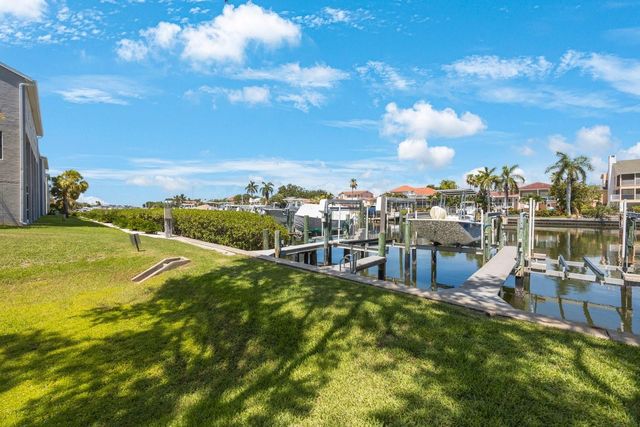 1125 PINELLAS BAYWAY S 305, St Petersburg, FL 33715