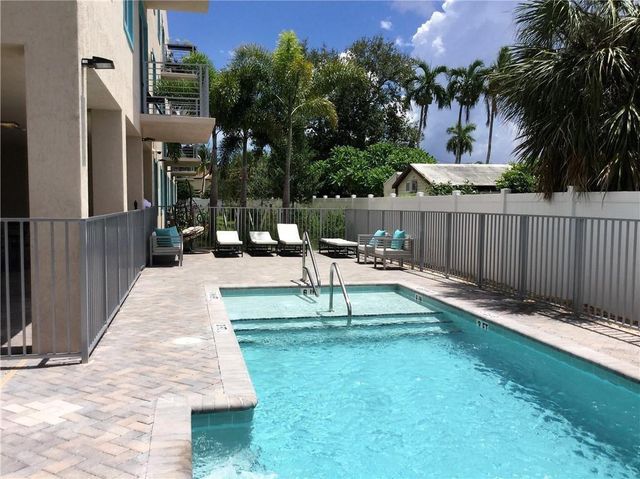 1558 NE 34th Court 3c, Oakland Park, FL 33334