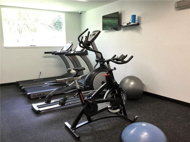 1558 NE 34th Court 3c, Oakland Park, FL 33334