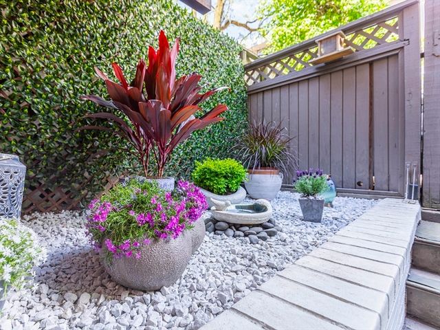 159 St. Botolph 1, Boston, MA 02115
