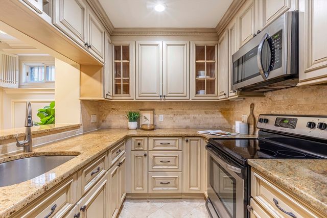 159 St. Botolph 1, Boston, MA 02115
