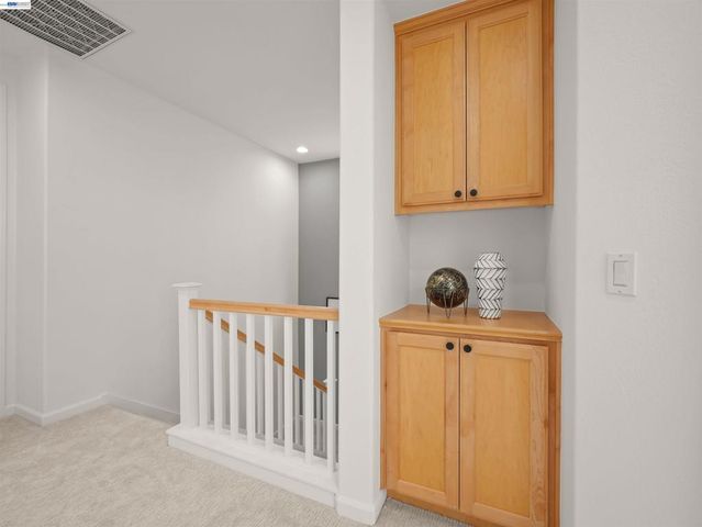 215 Olive Hill Dr, San Jose, CA 95125