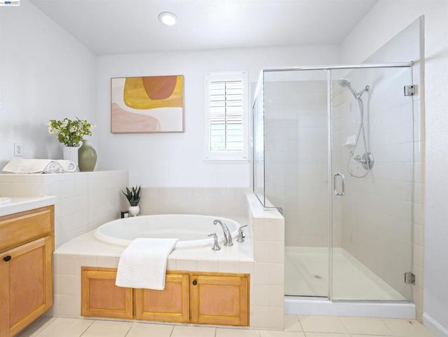 215 Olive Hill Dr, San Jose, CA 95125