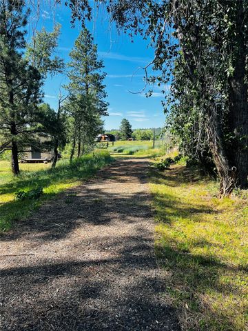 2755 South Hwy 84/64, Chama, NM 87520