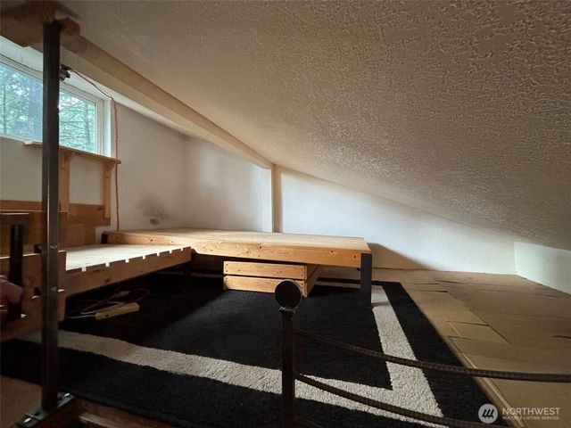 20 NE Saber Drive, Belfair, WA 98528