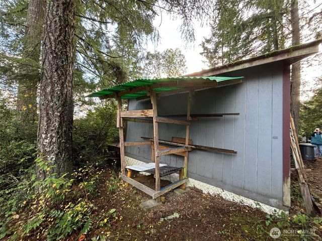 20 NE Saber Drive, Belfair, WA 98528