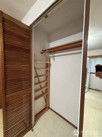 20 NE Saber Drive, Belfair, WA 98528