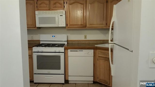 1138 Sycamore Lane, Mahwah, NJ 07430
