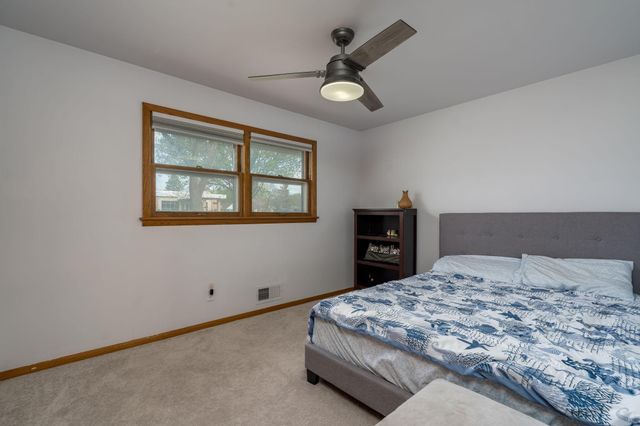 110 S Belmont Drive, Mankato, MN 56001