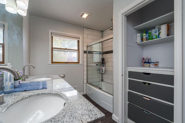 110 S Belmont Drive, Mankato, MN 56001