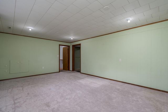 110 S Belmont Drive, Mankato, MN 56001