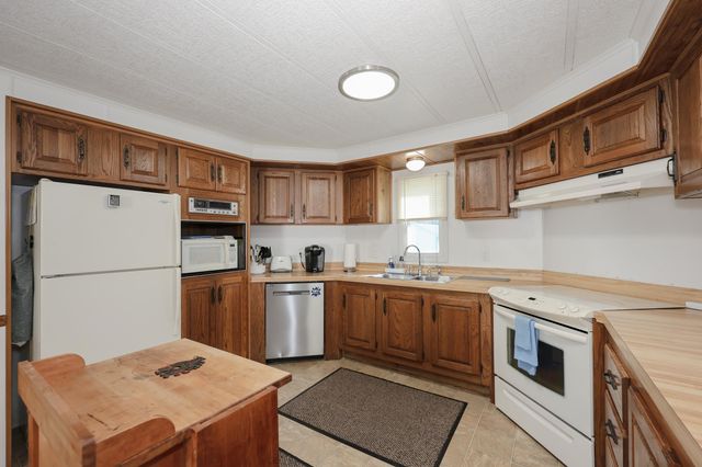 5 Monadnock Drive, Rochester, NH 03867