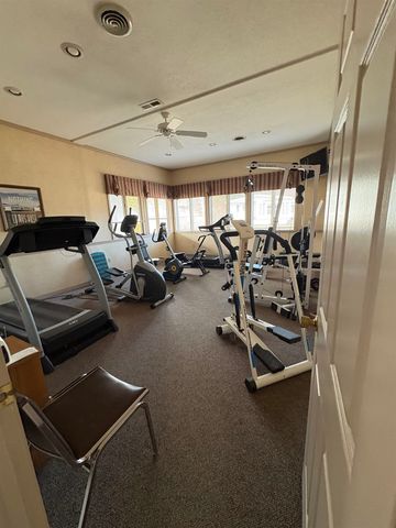 5 Monadnock Drive, Rochester, NH 03867