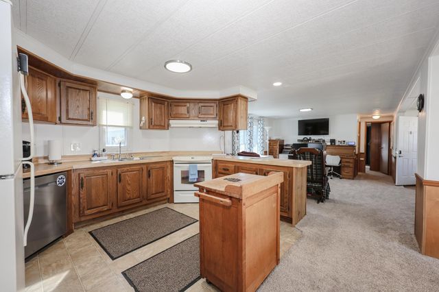 5 Monadnock Drive, Rochester, NH 03867