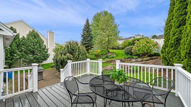 1 Bridle Path Rd, Lynn, MA 01904