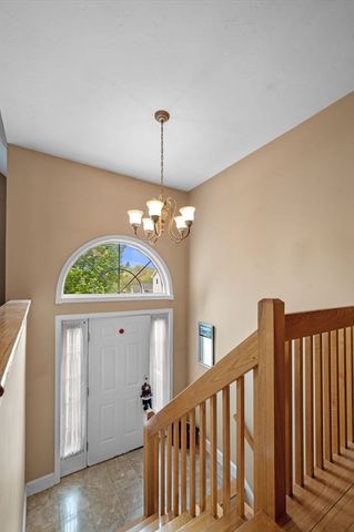 1 Bridle Path Rd, Lynn, MA 01904