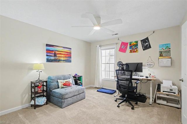 855 Lancaster LN, Newport News, VA 23602