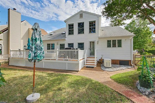 855 Lancaster LN, Newport News, VA 23602