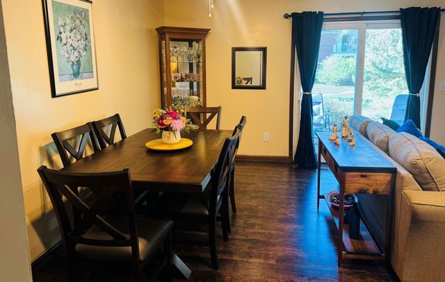 6313 Alderwood Bay D, Woodbury, MN 55125