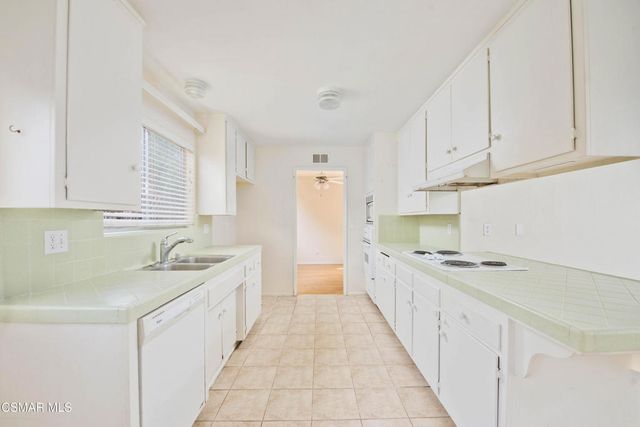 1944 Hayden Street, Camarillo, CA 93010