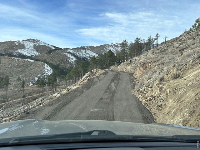 6319 Sunshine Canyon Dr, Boulder, CO 80302