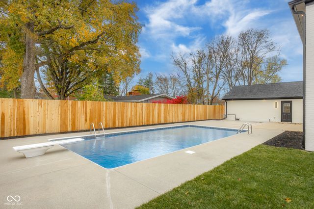 811 27th Street, Columbus, IN 47201