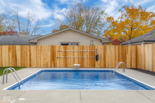 811 27th Street, Columbus, IN 47201