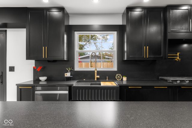 811 27th Street, Columbus, IN 47201