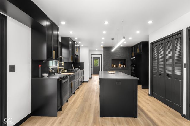 811 27th Street, Columbus, IN 47201