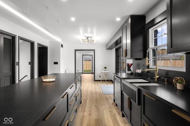 811 27th Street, Columbus, IN 47201