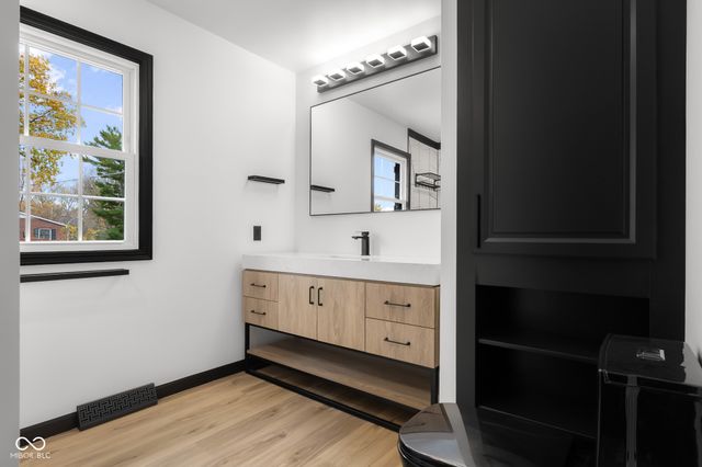 811 27th Street, Columbus, IN 47201