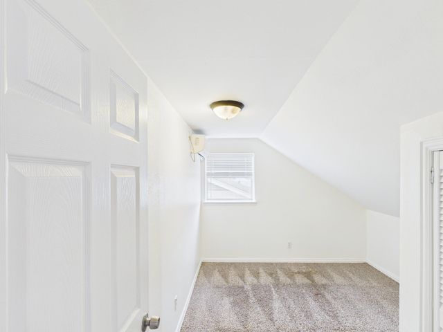 9526 Meadowcroft Drive, Houston, TX 77063