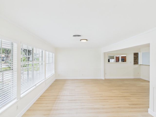 9526 Meadowcroft Drive, Houston, TX 77063