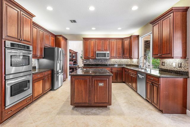 11056 Brandywine Lake Way, Boynton Beach, FL 33473
