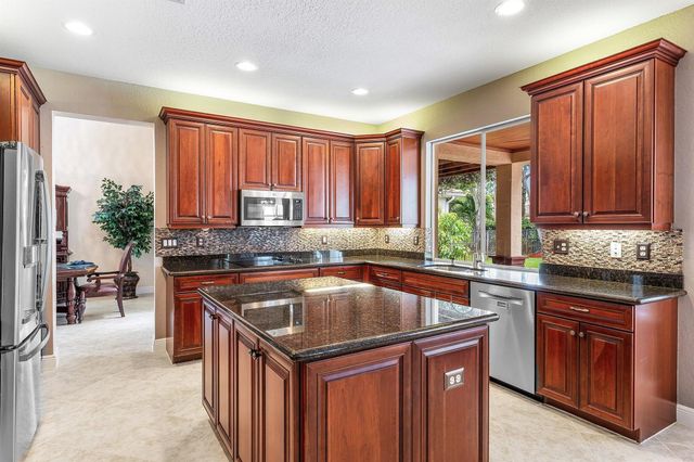 11056 Brandywine Lake Way, Boynton Beach, FL 33473