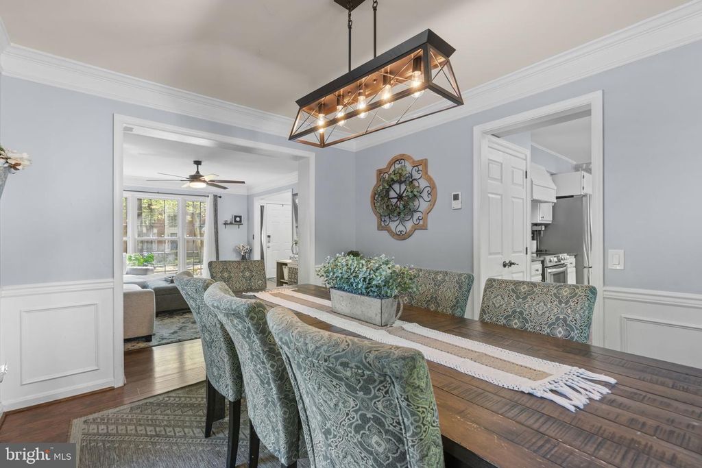 Image 8 of property listing at 3538 FOREST HAVEN DR, Laurel, MD 20724