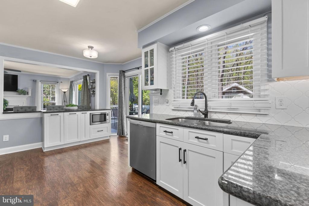 Image 9 of property listing at 3538 FOREST HAVEN DR, Laurel, MD 20724