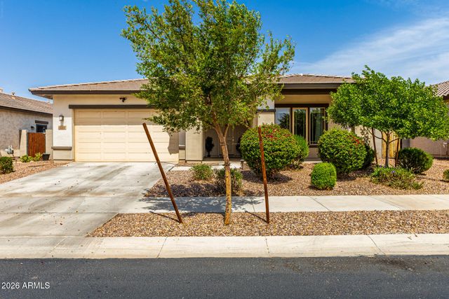 10836 W LUKE Avenue, Phoenix, AZ 85037