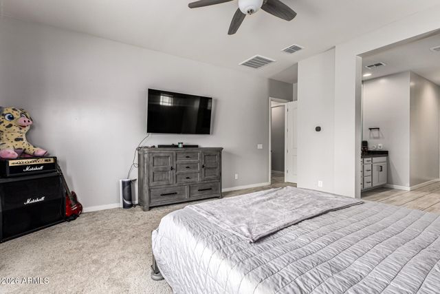 10836 W LUKE Avenue, Phoenix, AZ 85037