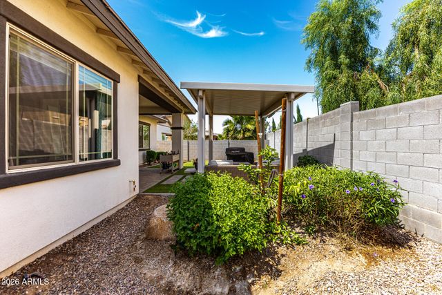 10836 W LUKE Avenue, Phoenix, AZ 85037