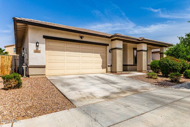 10836 W LUKE Avenue, Phoenix, AZ 85037