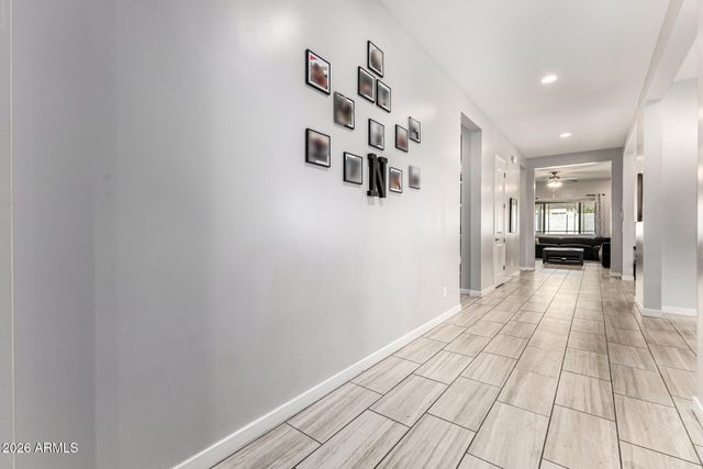 10836 W LUKE Avenue, Phoenix, AZ 85037