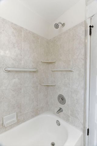 3820 30th Avenue S, Minneapolis, MN 55406