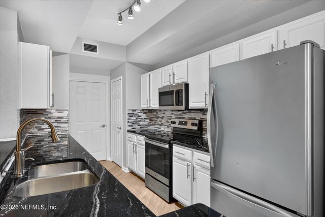 10075 GATE Parkway N 1905, Jacksonville, FL 32246