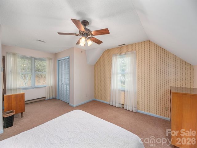 444 Martin Branch Road, Leicester, NC 28748