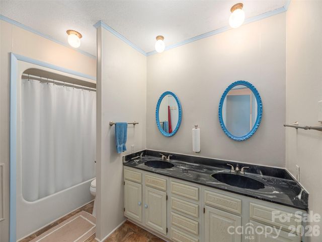 444 Martin Branch Road, Leicester, NC 28748